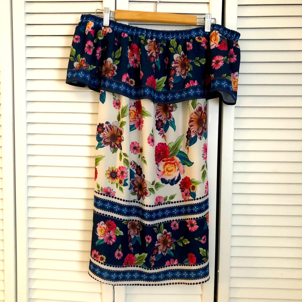 Ladies dress